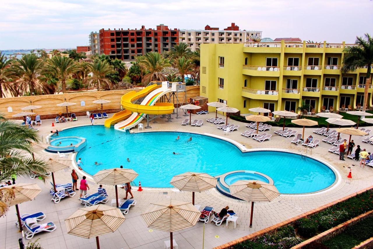 Ośrodek wypoczynkowy Palm Families And Couples Only Hurghada