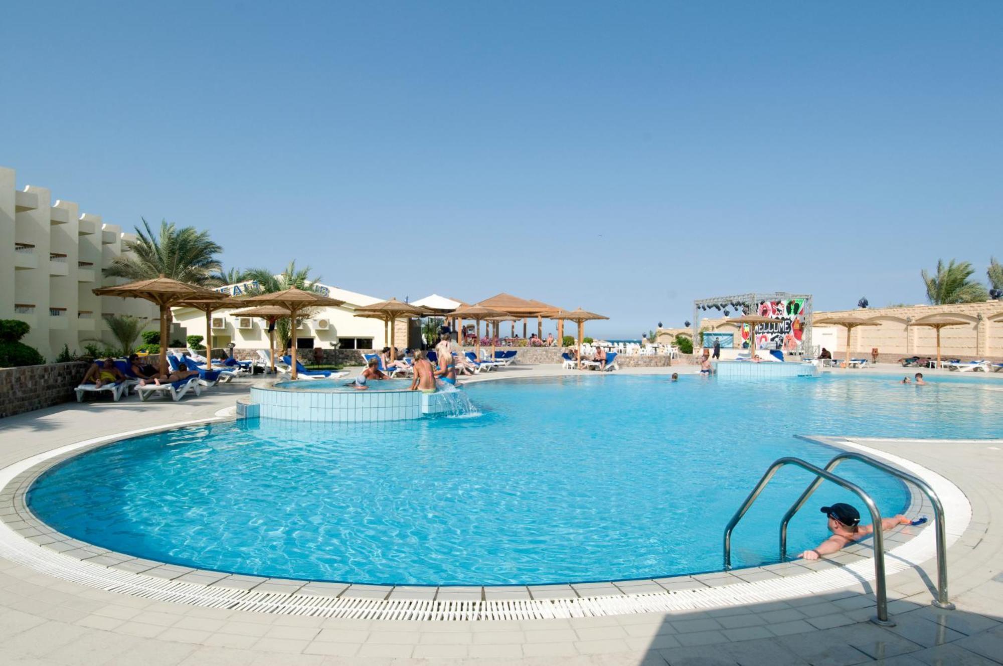 Ośrodek wypoczynkowy Palm Families And Couples Only 4*